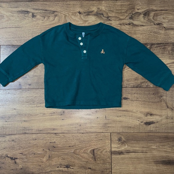 GAP 3T Bundle #4 - Picture 3 of 4